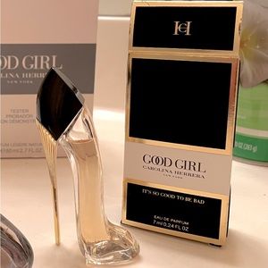 Good Girl by Carolina Herrera Mini Size 7mL